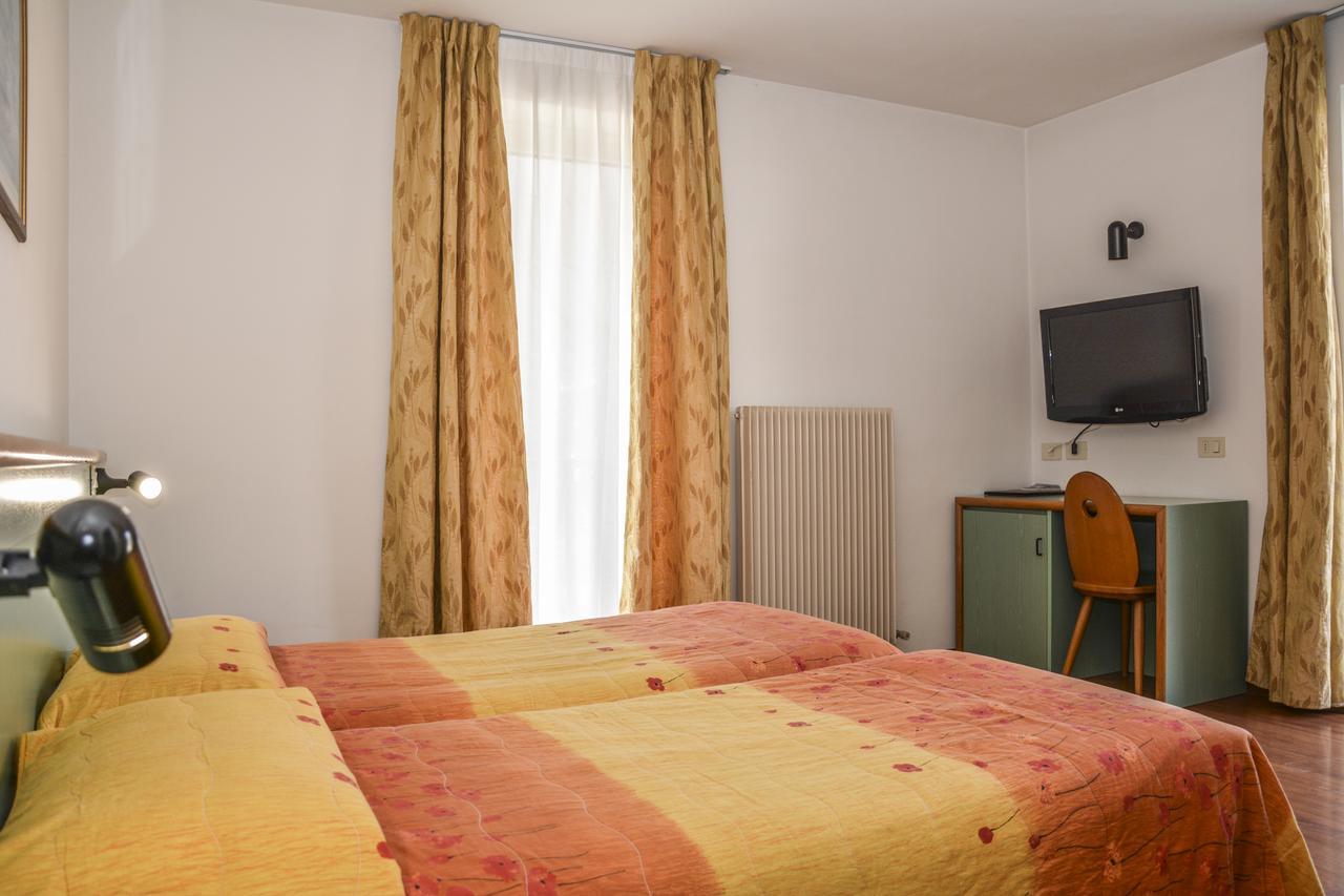 Hotel Sport 피에베디레드로 외부 사진